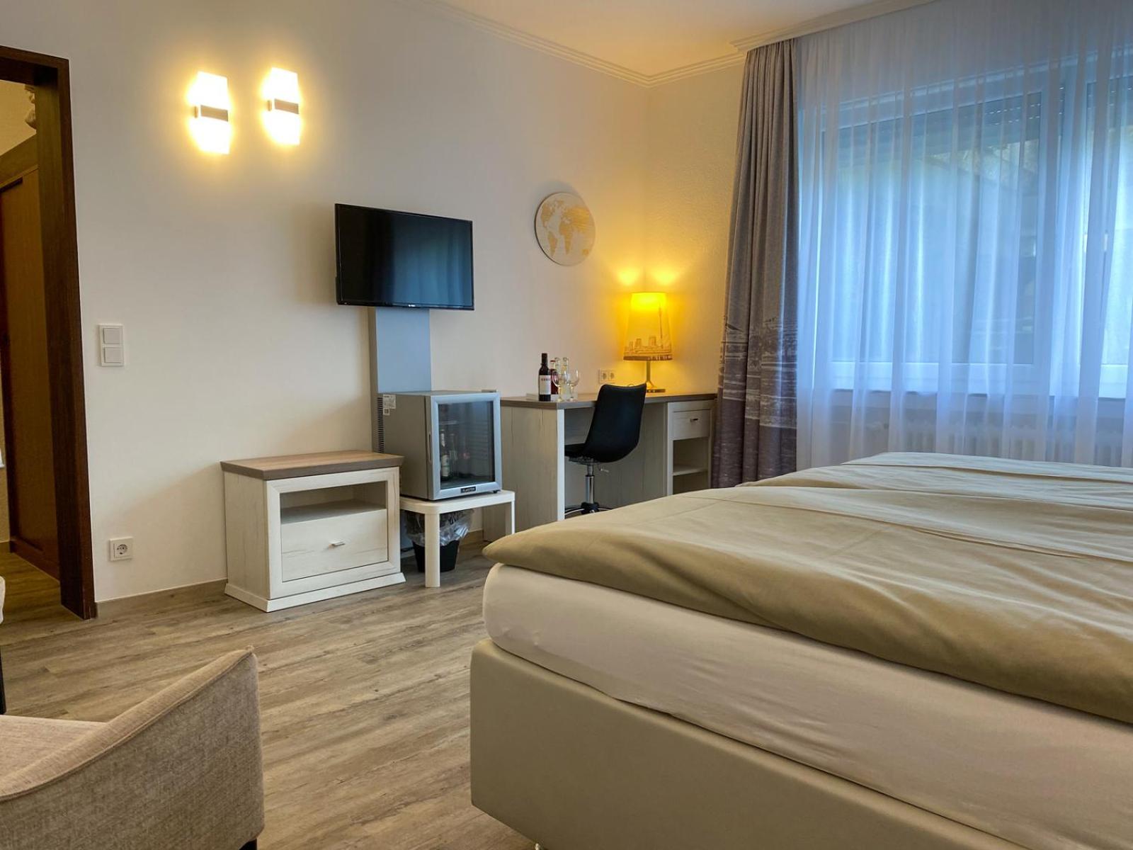 Hotel Angerland Garni Ratingen Exteriör bild